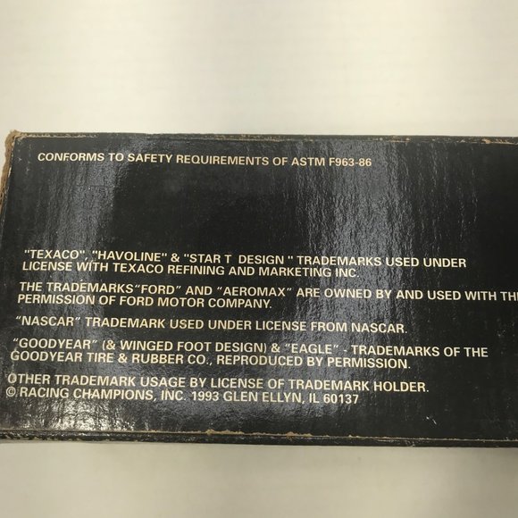 Racing Champions 1993 Premier Edition Serial #14818 Davey Allison 28 Transporter - Picture 8 of 13